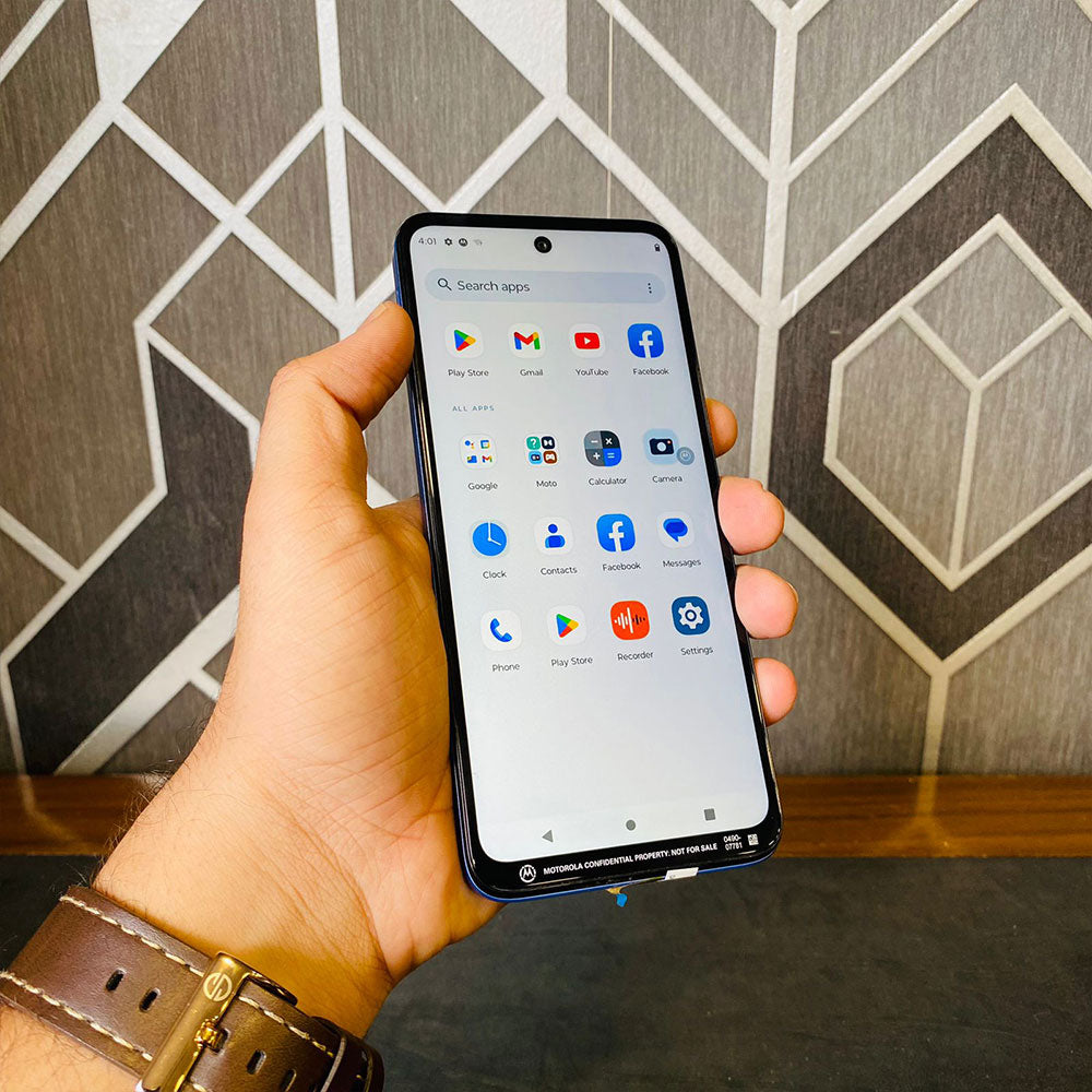 Motorola G Play (2024) | 64GB Storage | 4GB RAM | Snapdragon 680 | 5000 mAh Battery | 50MP Camera | SIM Lock